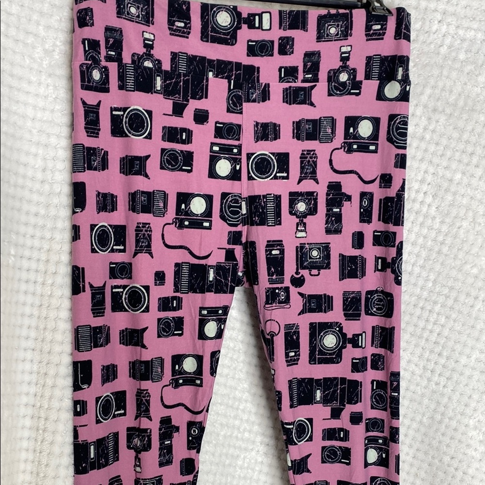 LuLaRoe Camera Print Leggings